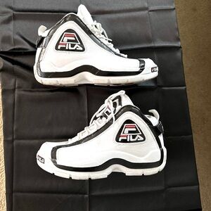 OG Grant Hill “Tupac” Fila LIKE NEW